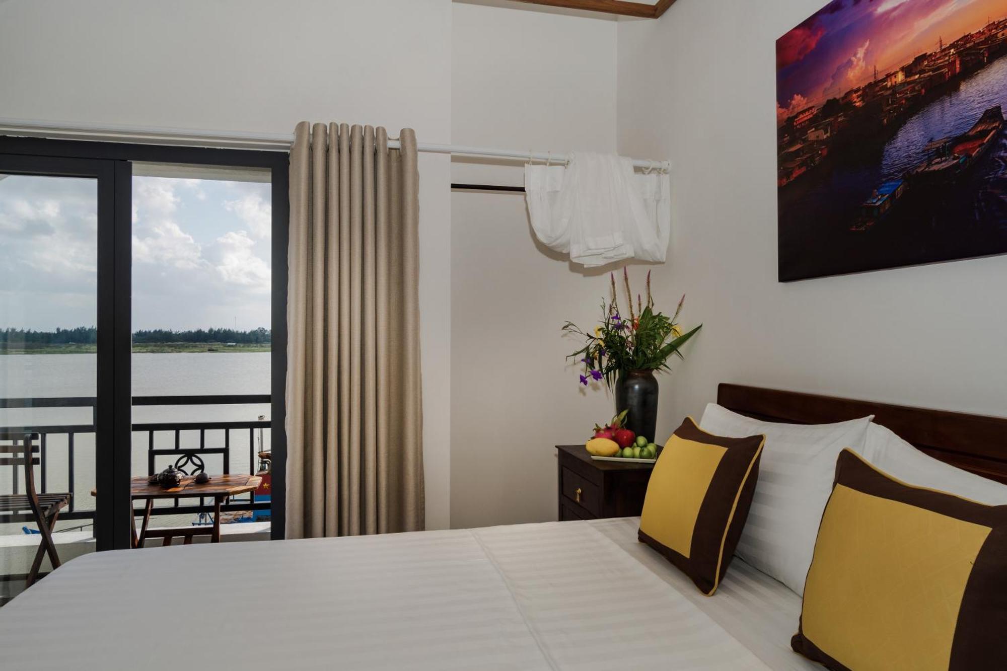 Hotel Autumn Bay Retreat Hoi An Esterno foto