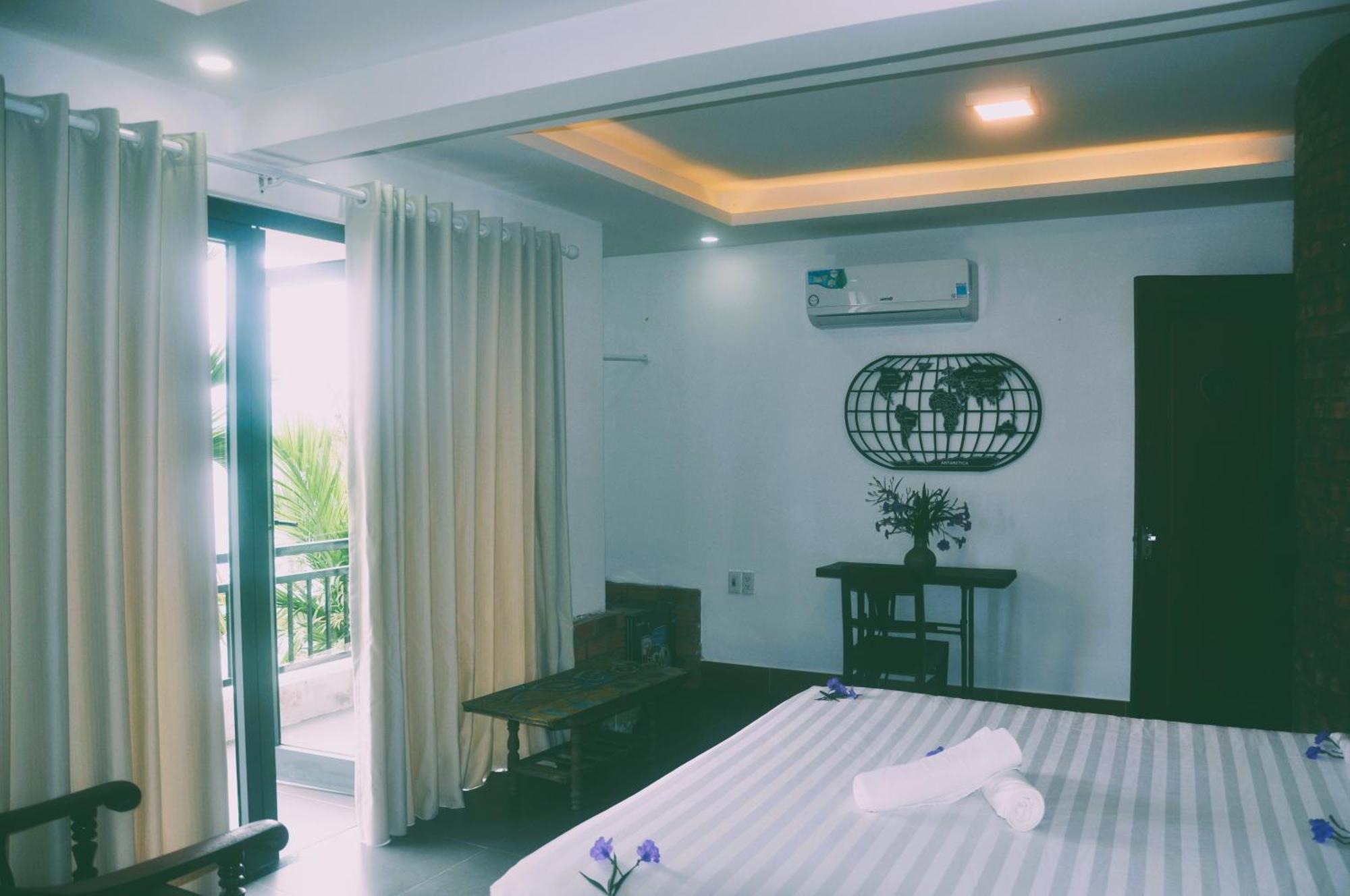 Hotel Autumn Bay Retreat Hoi An Esterno foto
