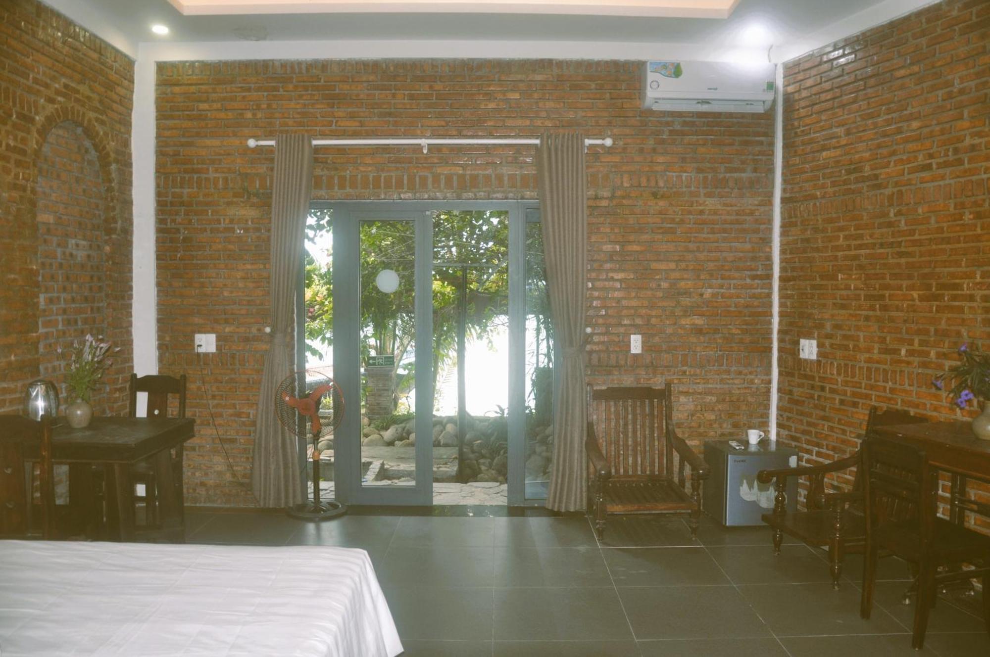 Hotel Autumn Bay Retreat Hoi An Esterno foto